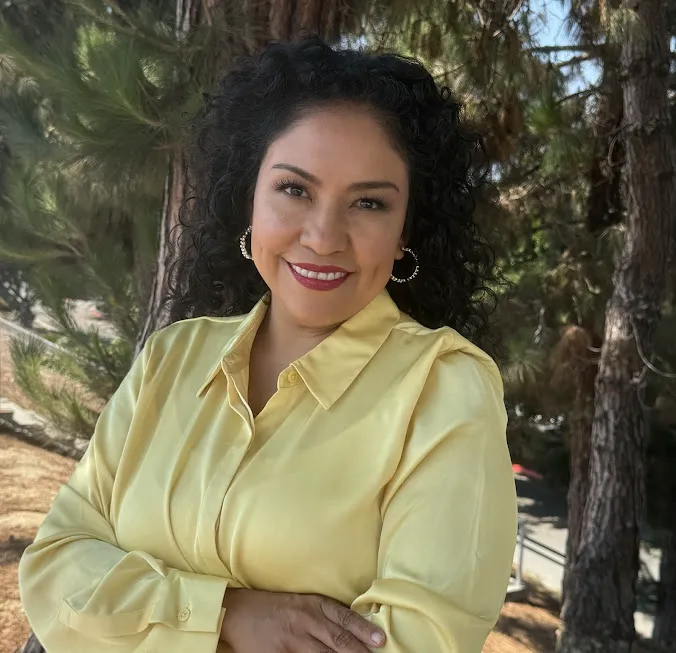 Luisa Contreras, Marriage & Sex Therapist 4