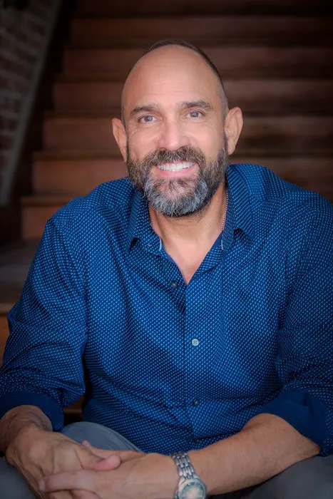 Tony Davis, LMFT, Couples and Sex Therapist/EMDR Therapist 5