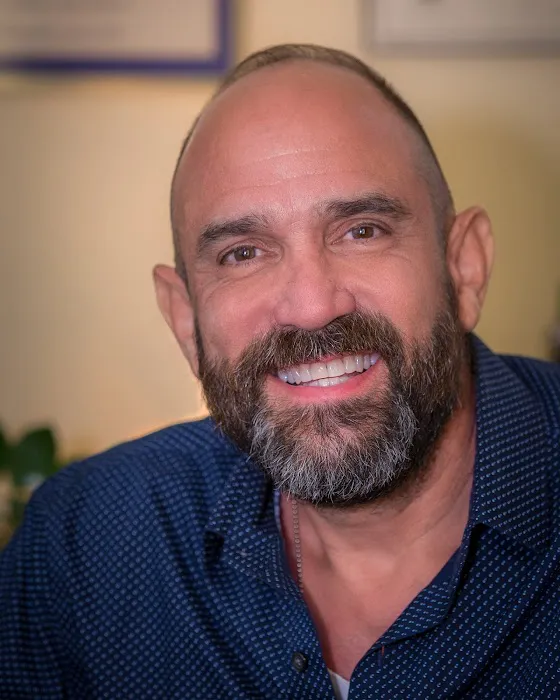 Tony Davis, LMFT, Couples and Sex Therapist/EMDR Therapist 5