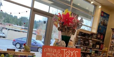 Piccolo Mondo Toys - Bethany Village Centre