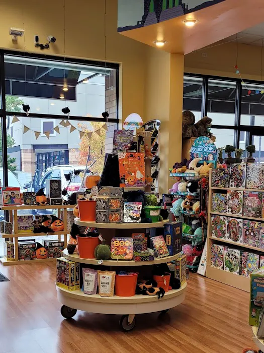 Piccolo Mondo Toys - Bethany Village Centre 5