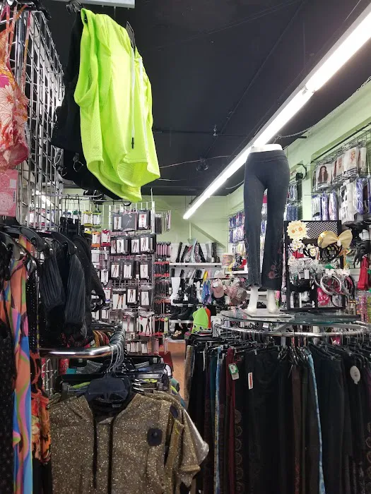 Metro Boutique 5