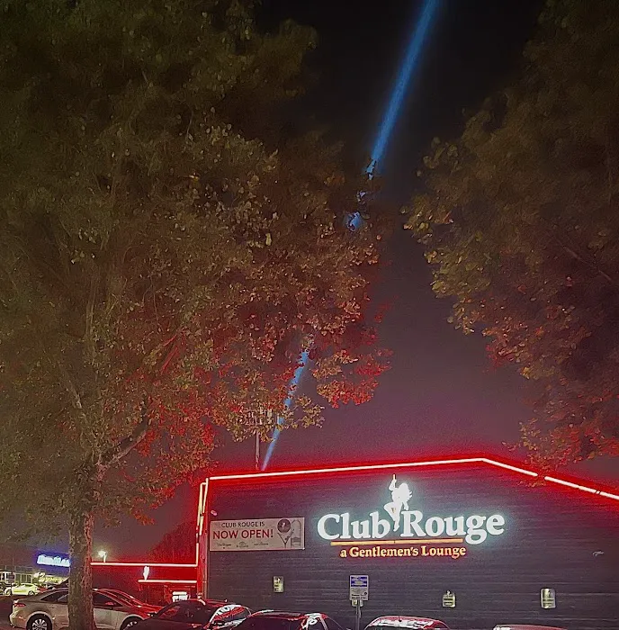 Club Rouge Beaverton 5