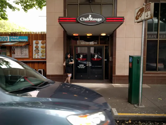 Club Rouge Portland 5