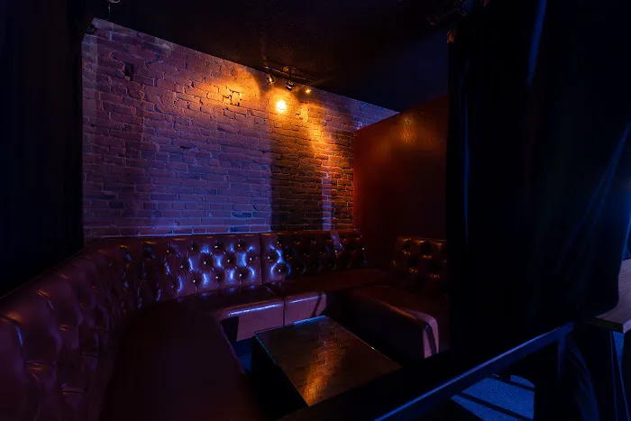Diamonds Gentlemen's Club 5