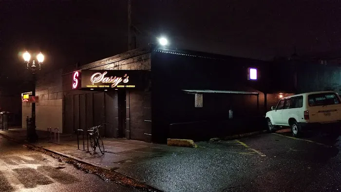 Sassy's 5
