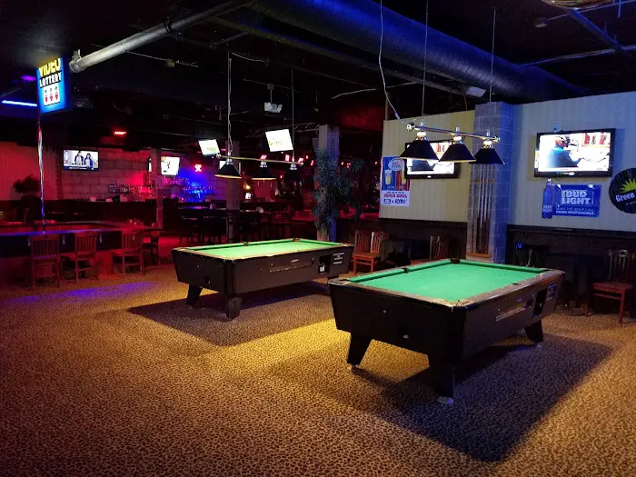 The Old Dolphin 4