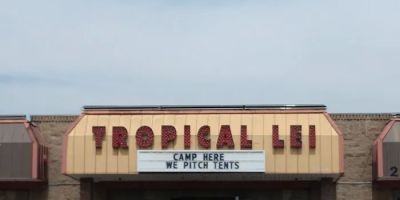 Tropical Lei