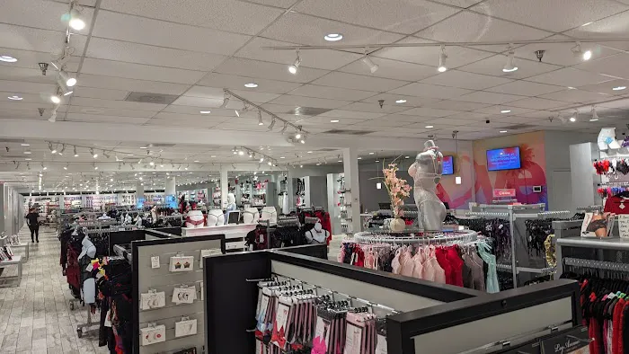 The Love Store 4