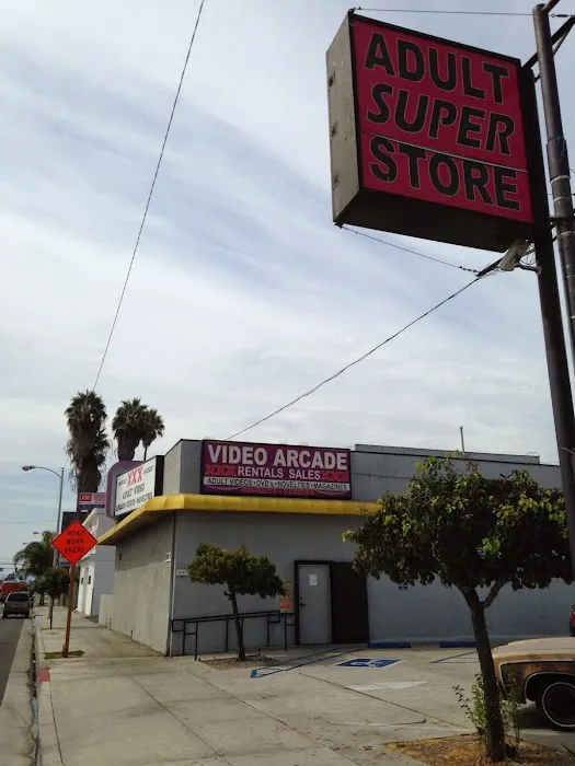 Wildcat Adult Store 4