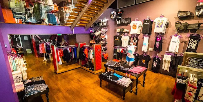 HUSTLER® Hollywood 5