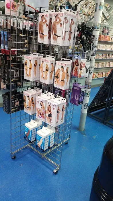 Adult World 4
