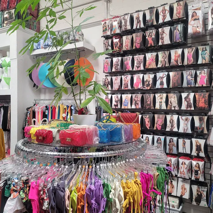 Dreamscape Lingerie 4