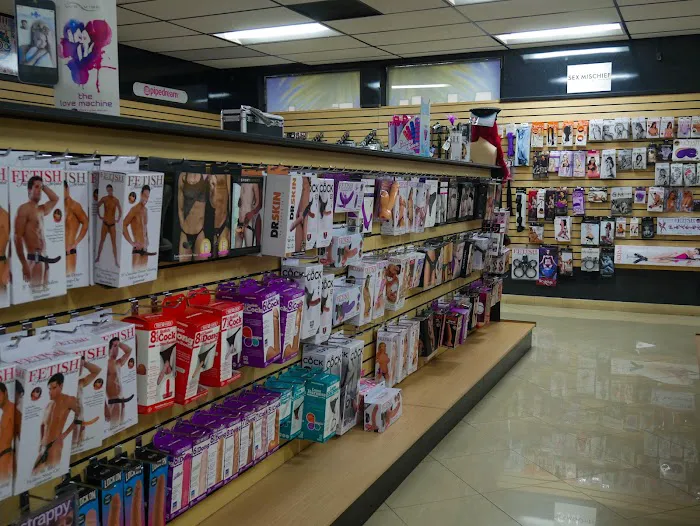 Roy's Adult Fantasy Outlet 5