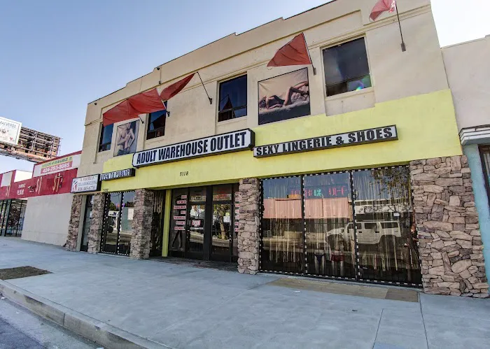 Adult Warehouse Outlet Reseda 5
