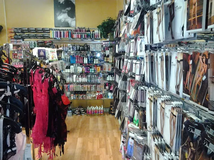 Love Boutique Simi Valley 4