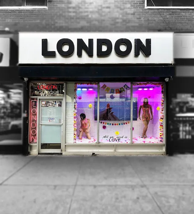 London Boutique 4