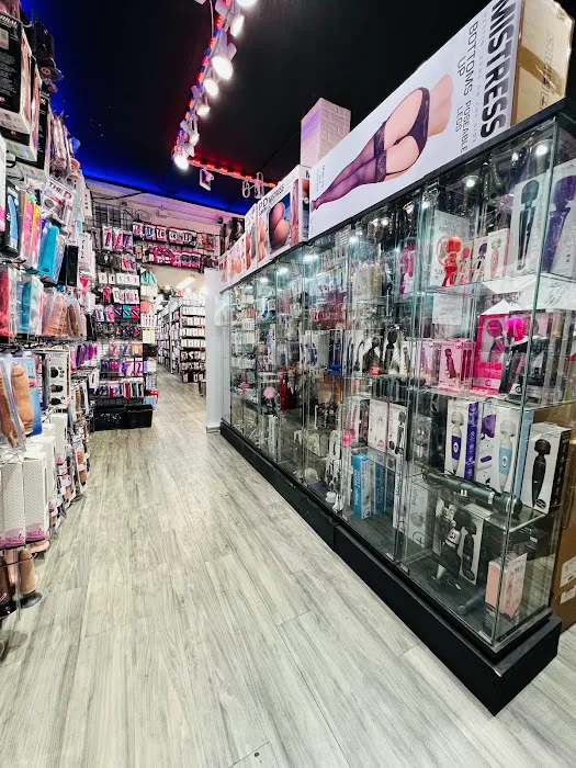 London Boutique 4