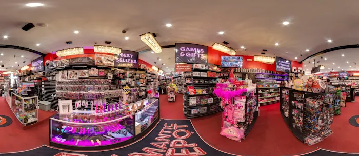 Romantic Depot 4