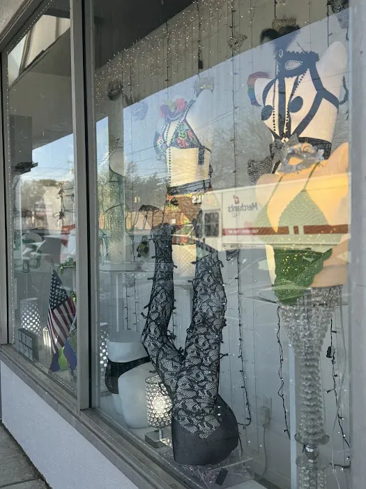 Cupid's Boutique 4