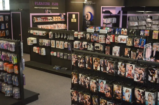 Pleasure Plus WORLD VIDEO AND MORE 2