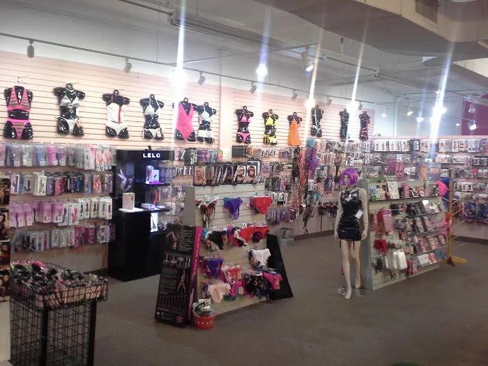 Romantic Depot 4