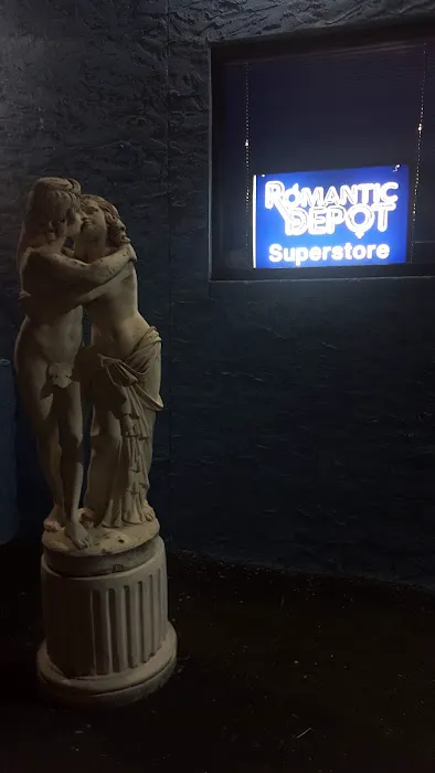Romantic Depot 4