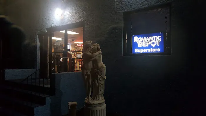 Romantic Depot 4