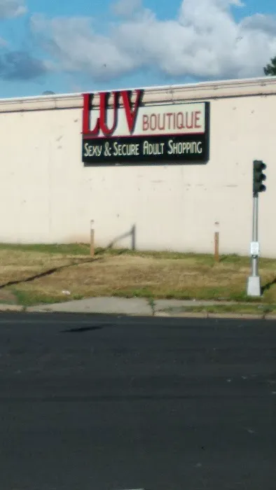 Luv Boutique 4