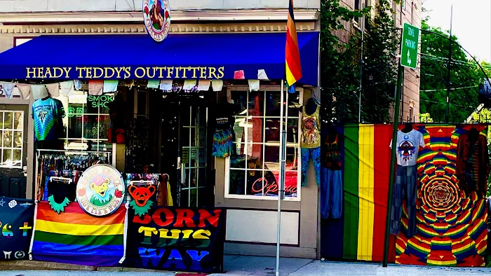 Heady Teddy's Outfitters 3