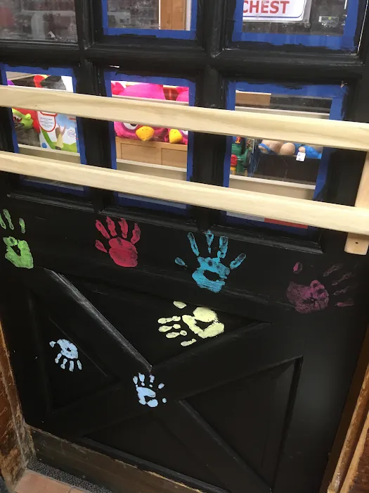 Cape Cod Toy Chest 5