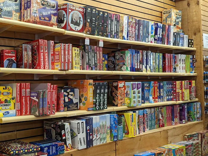 Cape Cod Toy Chest 5