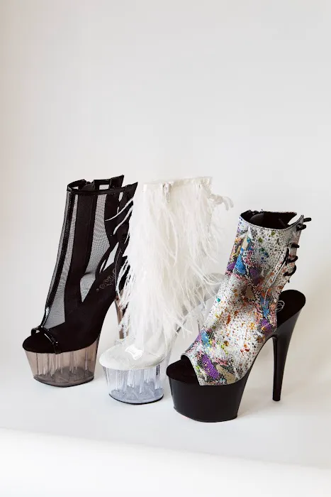 His & Hers Couples Boutique 4