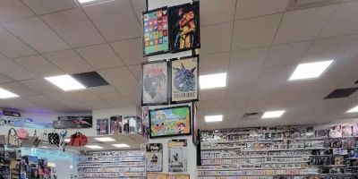 The Toy Vault @ Solomon Pond Mall