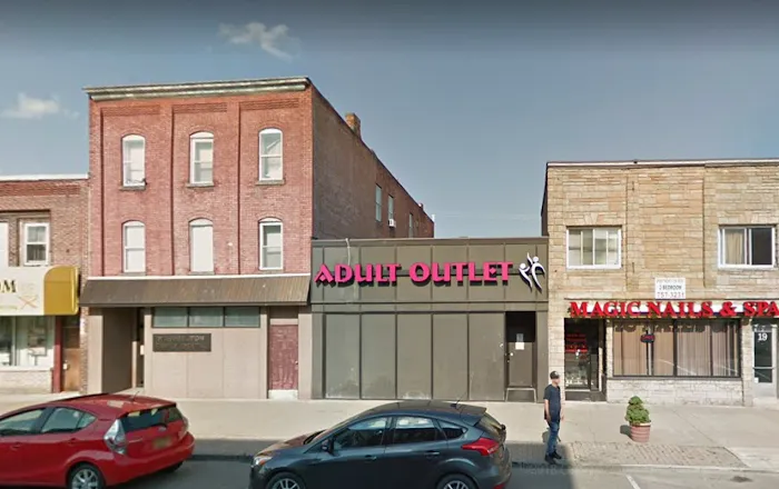 Adult Outlet 4