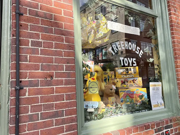 Treehouse Toys 3