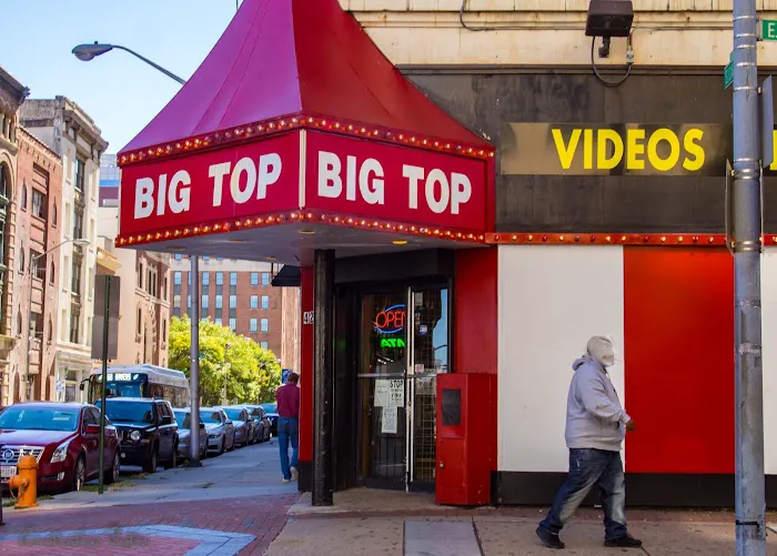 Big Top Video & News 4