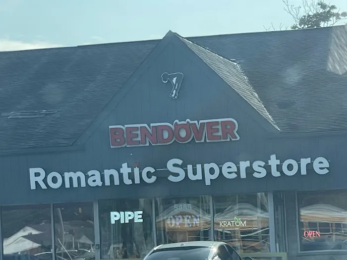 BENDOVER - Romantic Superstore 4