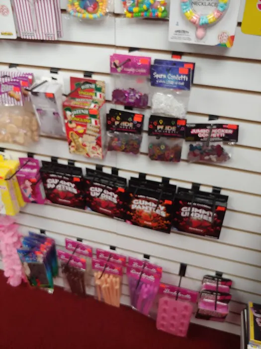 BENDOVER - Romantic Superstore 4