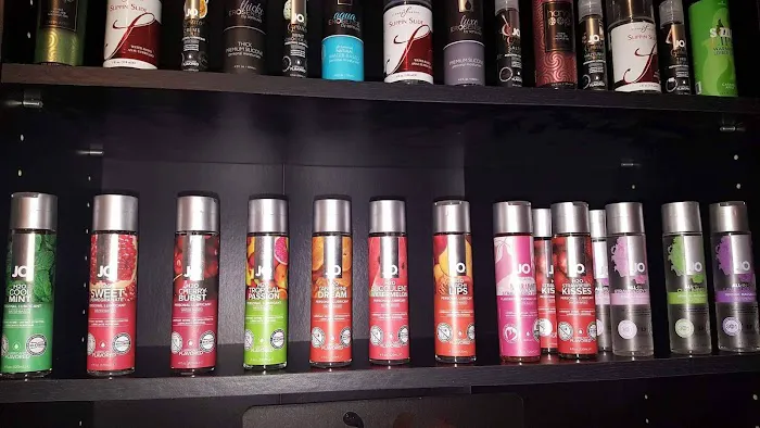 Sasha Lee's Romance Boutique 4