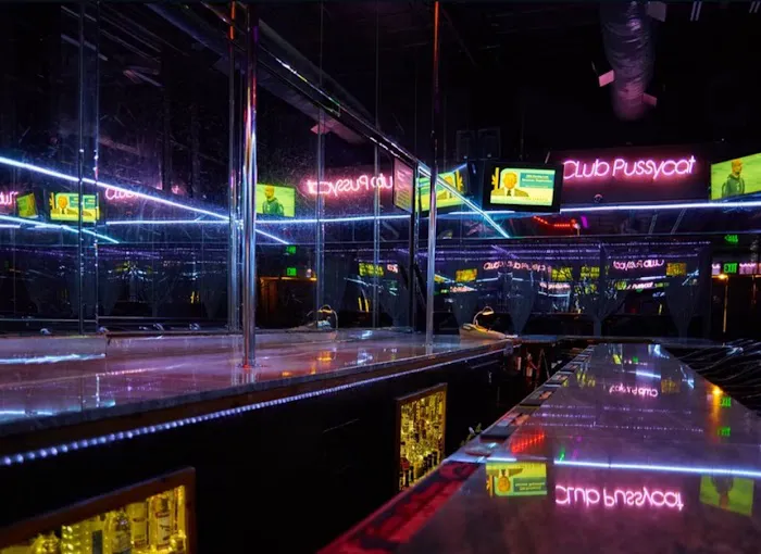 Club Pussycat 4