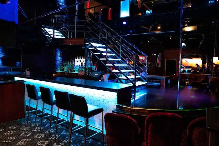 The Penthouse Club - Baltimore 4