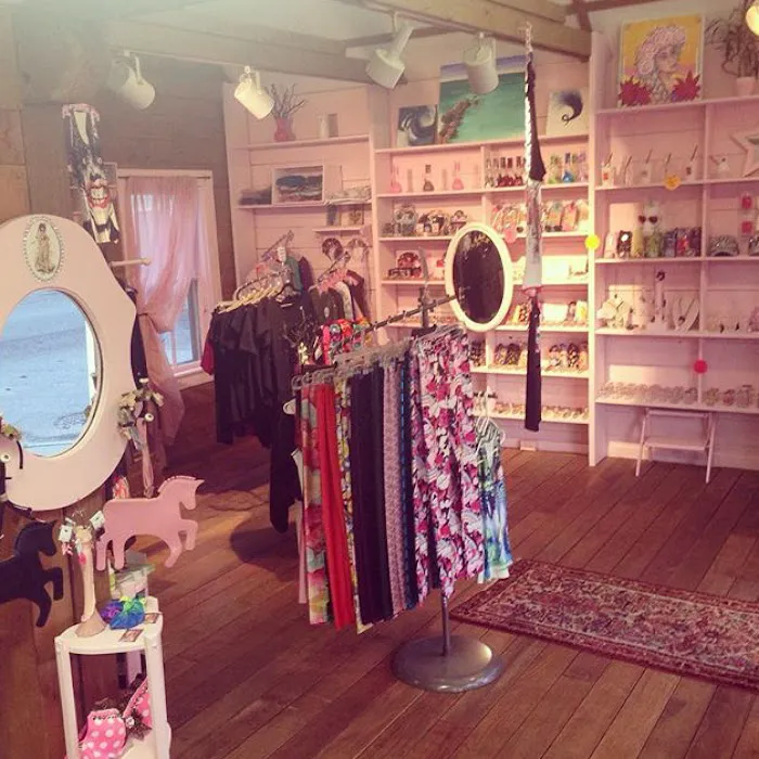 Pirate Girl Smoke Boutique 5