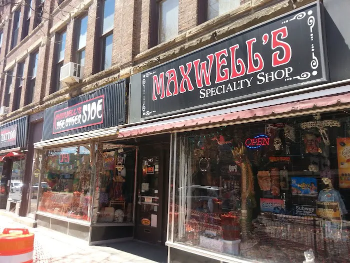 Maxwell's 2