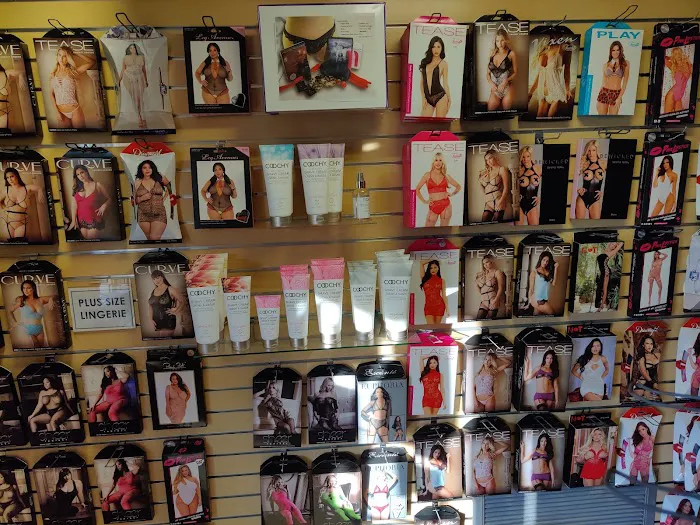Adultmart 4