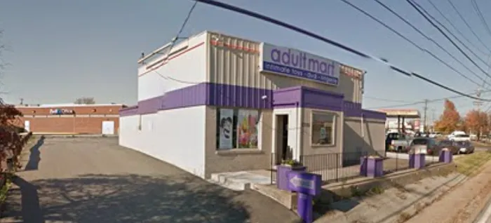 Adultmart 4