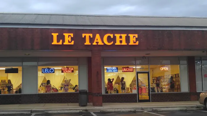 Le Tache Couples Boutique 4