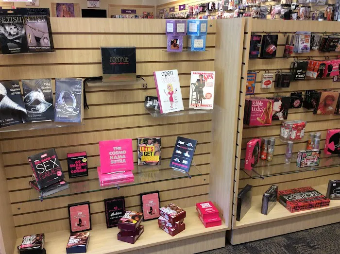 Adultmart 4