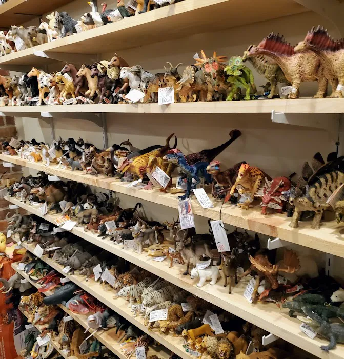 Woodbury Mountain Toys 2