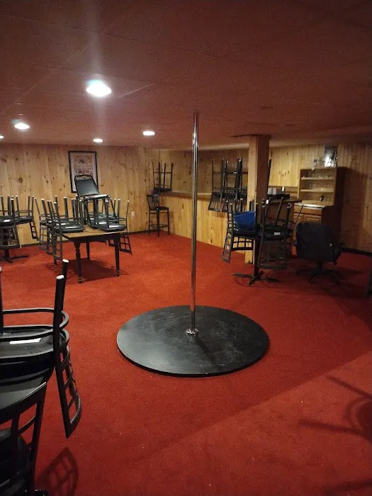 Lyons' Den Gentleman's Club 1